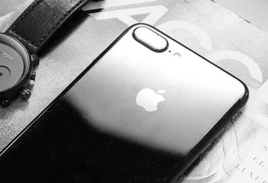 Køb dit iPhone 7s cover allerede nu