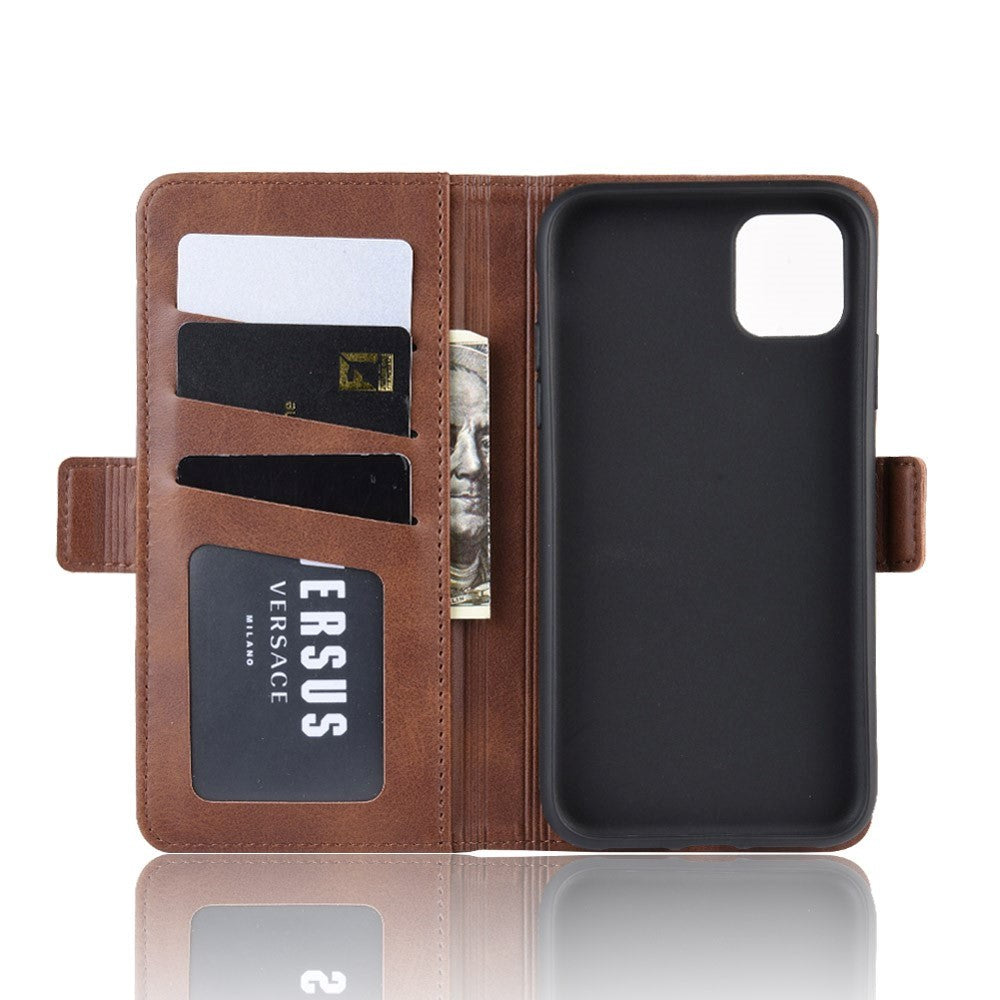iPhone 11 Leather Stand Cover m. Pung Brun