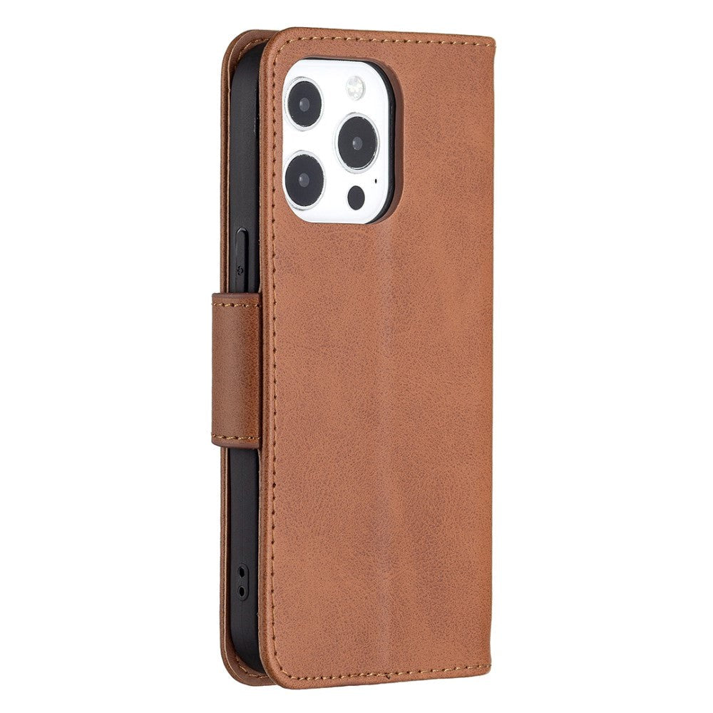iPhone 13 Pro Rustik Læder Cover m. Pung & Strop - Brun
