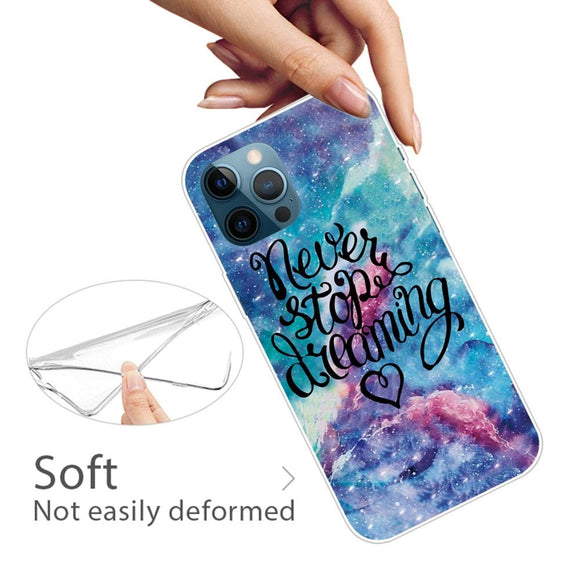 iPhone 14 Pro Fleksibelt Plastik Cover - "Never Stop Dreaming"