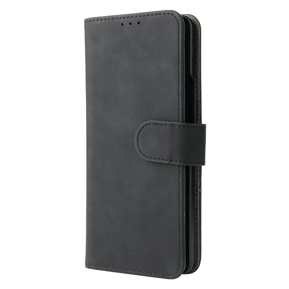 Samsung Galaxy Z Fold3 5G Blødt Læder Cover m. Pung - Sort
