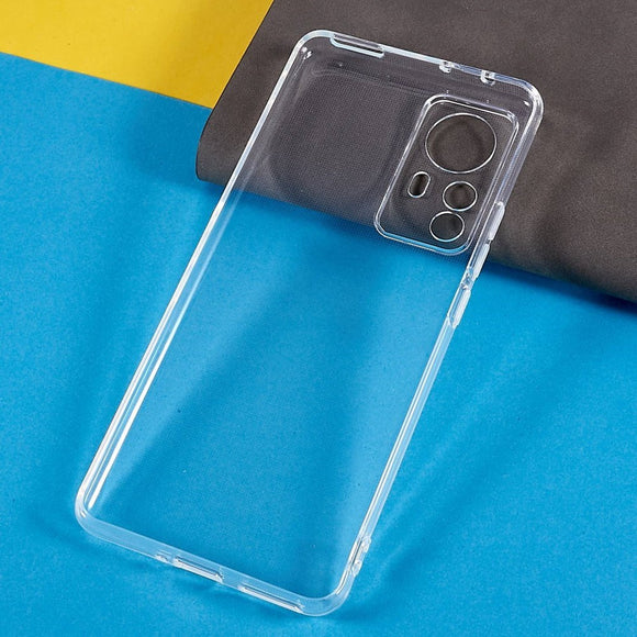 EIDERWOOD Xiaomi 12 Pro Fleksibelt Plastik Bagside Cover - Gennemsigtig