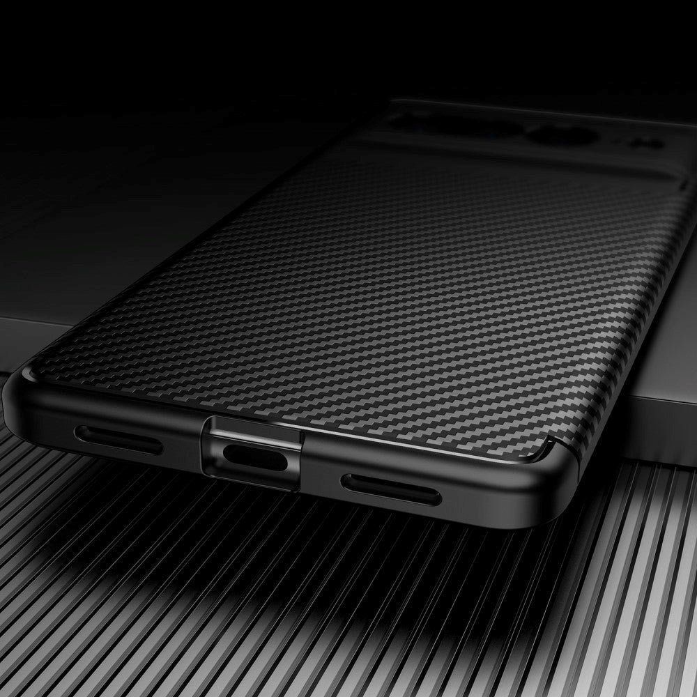 Google Pixel 7 Pro Carbon Fiber Fleksibelt Plastik Cover - Sort
