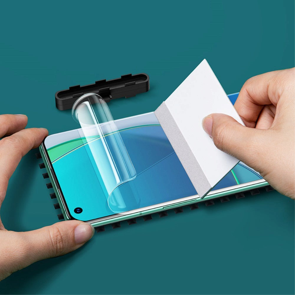 OnePlus 9 BENKS Hydro-Coagulant Beskyttelsesfilm - Full-fit - Gennemsigtig
