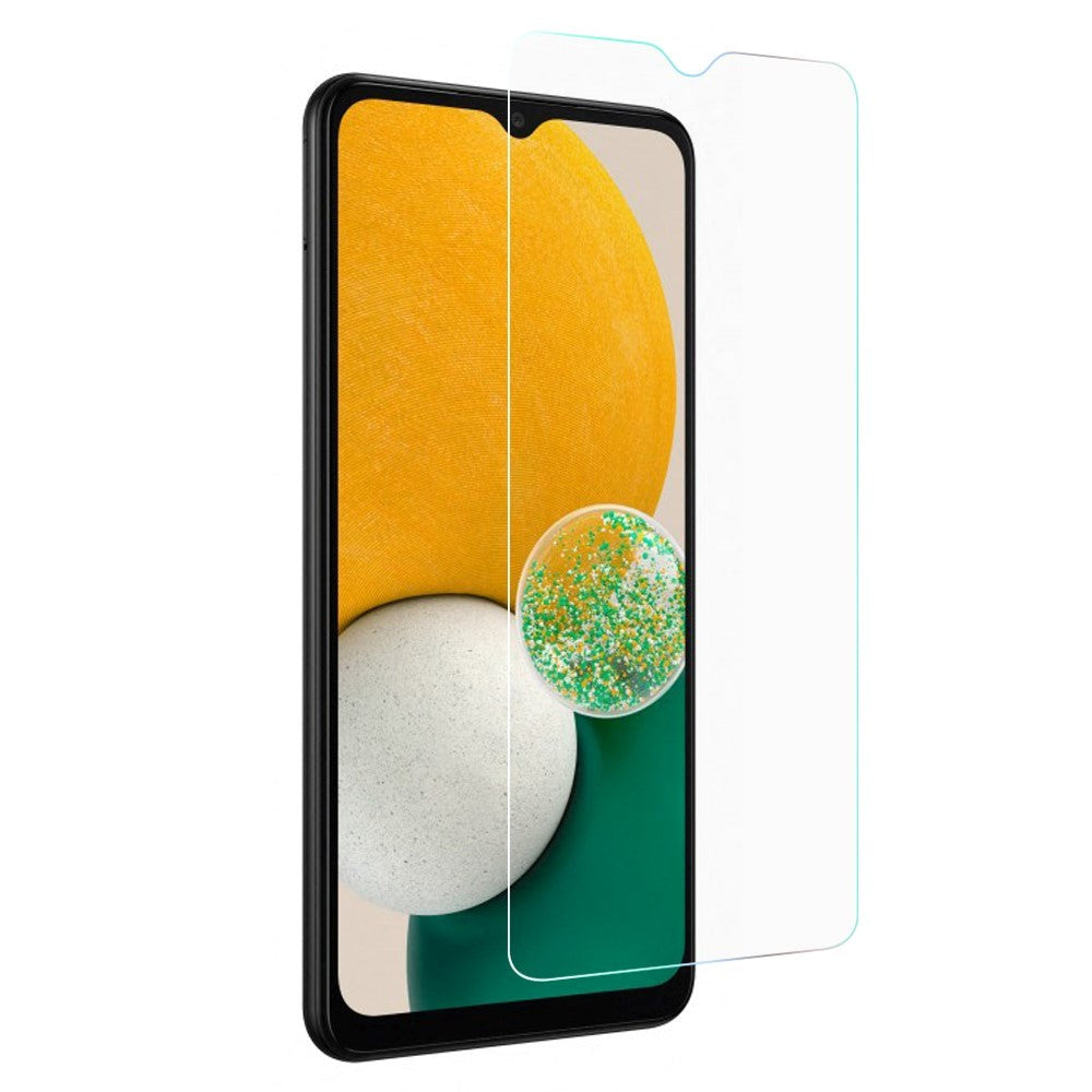 Samsung Galaxy A13 (4G) Hærdet Glas Skærmbeskyttelse - Case Friendly - Gennemsigtig