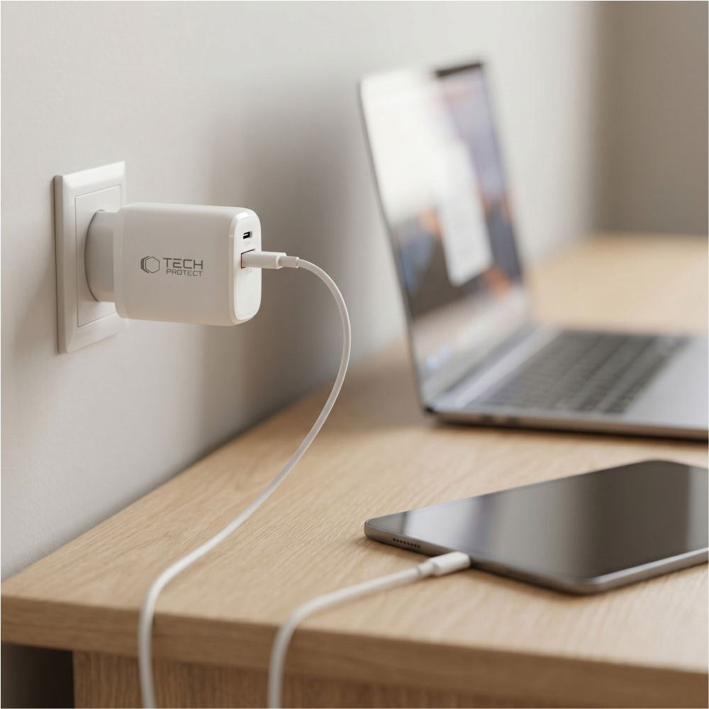 Tech-Protect 65W Vægoplader m. 1x USB-C & 1x USB-A - Hvid