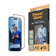 iPhone 15 / 16 PanzerGlass Ultra Wide Fit Skærmbeskyttelse m. EasyAligner - Diamond Strength - Gennemsigtig / Sort Kant