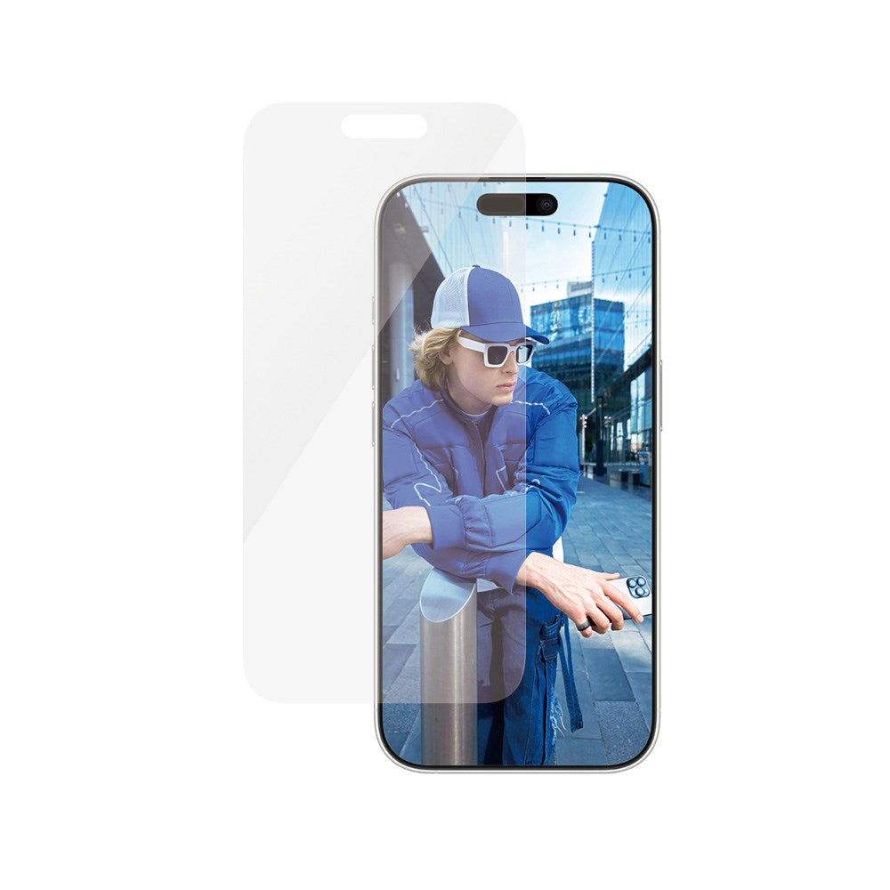 iPhone 16 Pro PanzerGlass Classic Fit Skærmbeskyttelse m. EasyAligner - Platinum Strength - Gennemsigtig