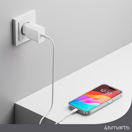 iPhone 15 Pro Max 4smarts Premium Starter Set - MagSafe Cover, Skærmbeskyttelse & 20W Vægoplader - Gennemsigtig / Hvid