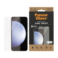Samsung Galaxy 23 FE PanzerGlass Ultra Wide Fit Skærmbeskyttelse - Platinum Strength - Gennemsigtig