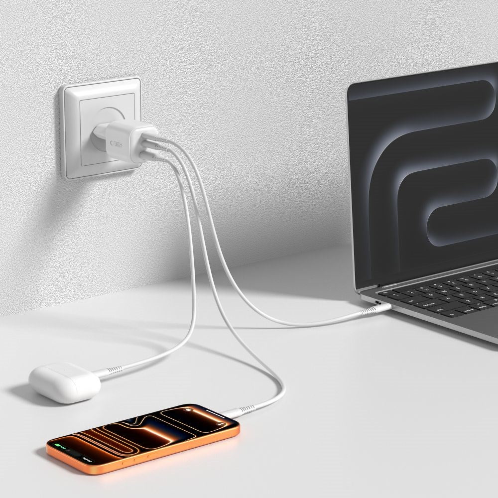 Tech-Protect 100W Vægoplader - 1 x USB-A - 2 x USB-C - Hvid