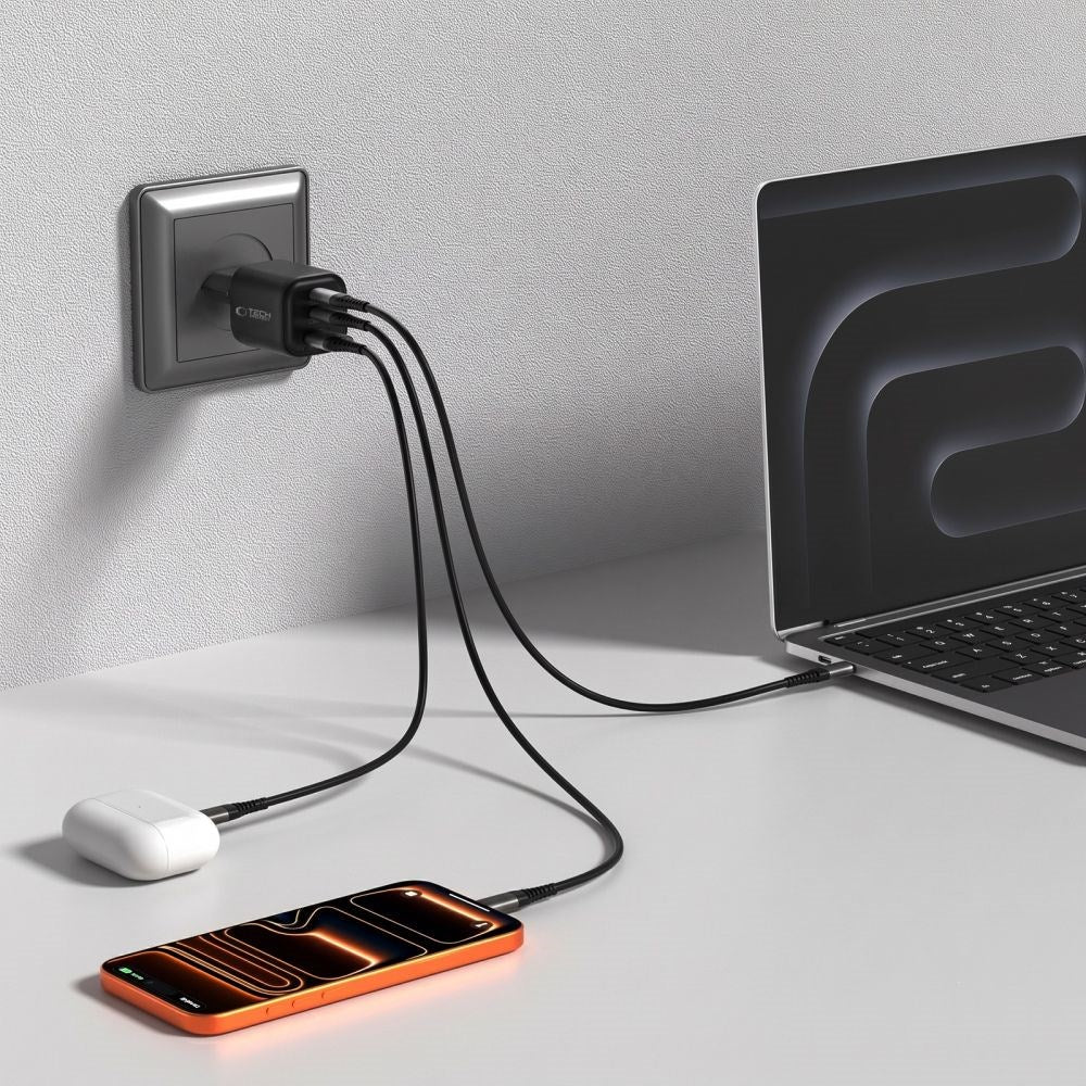 Tech-Protect 100W Vægoplader - 1 x USB-A - 2 x USB-C - Sort