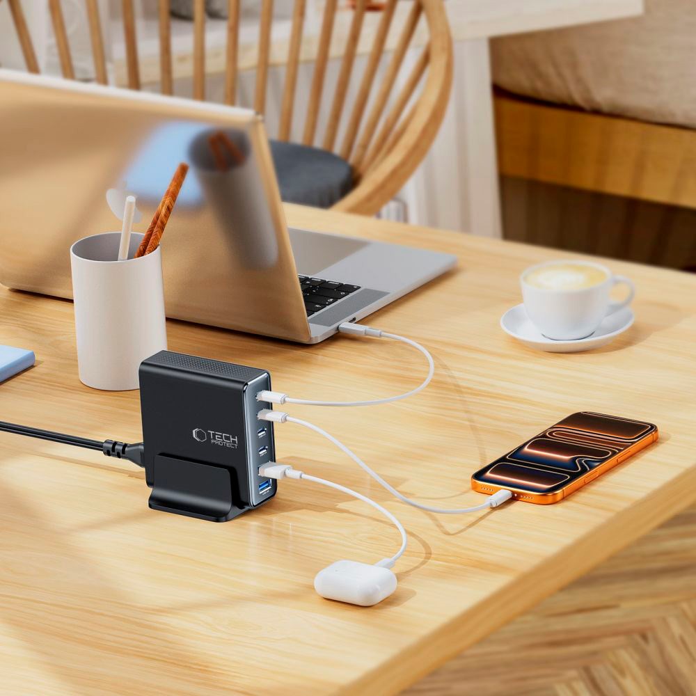 Tech-Protect 160W GaN Bordoplader m. 2 x USB-A & 4 x USB-C - Sort