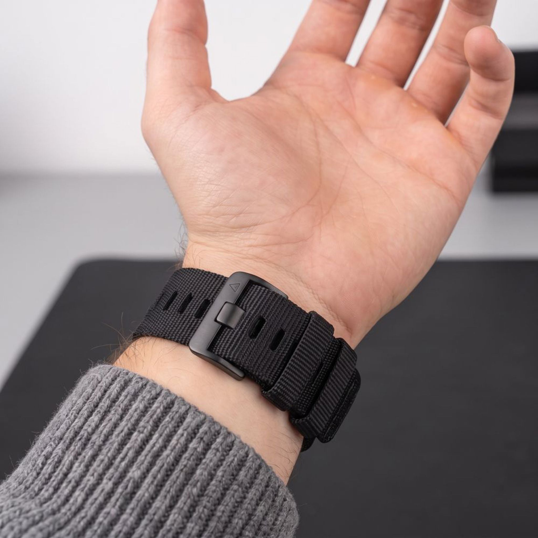 Universal Garmin 22mm QuickFit Tech-Protect Classic Nylon Rem - Sort