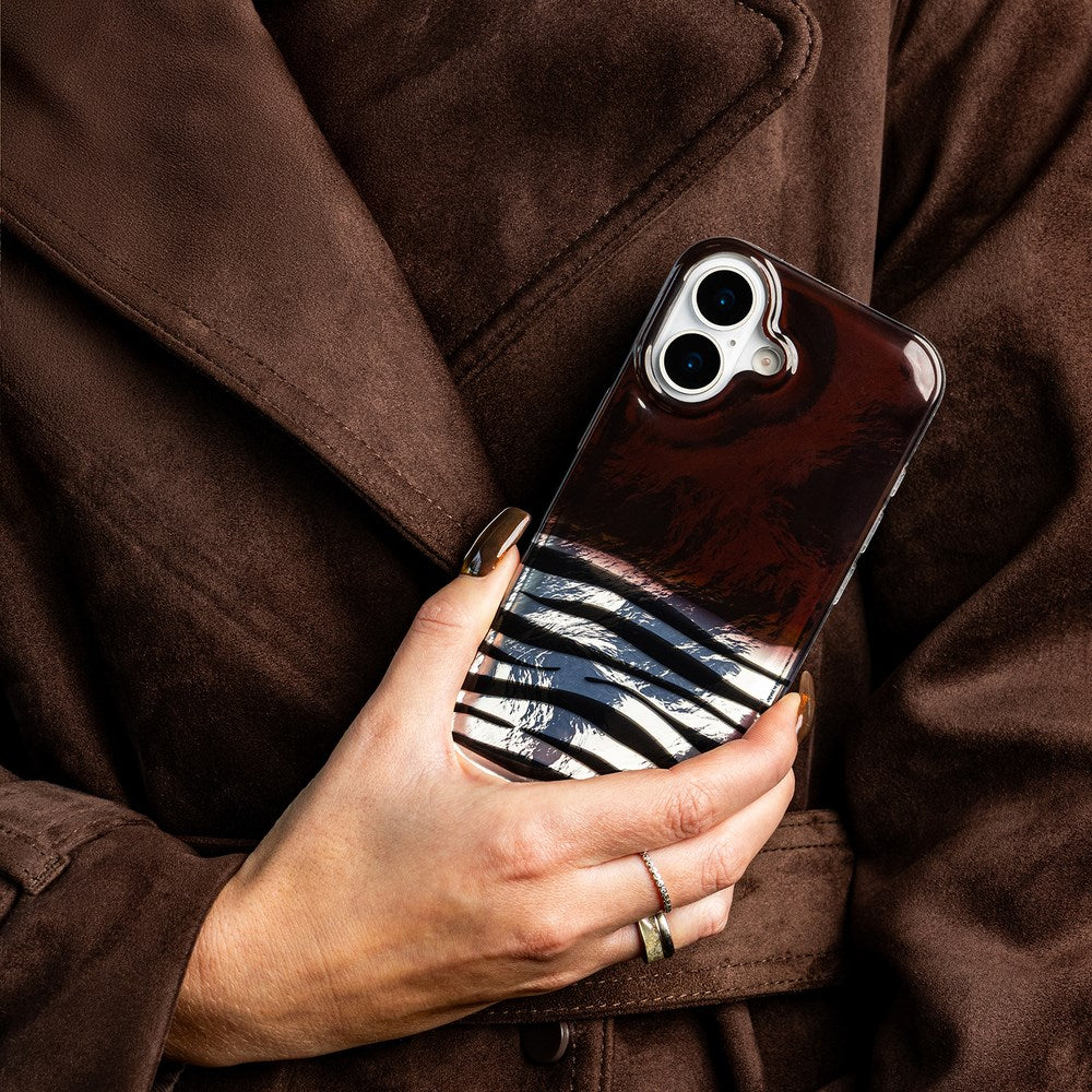 iPhone 15 Fleksibelt Plastik Cover - Okapi