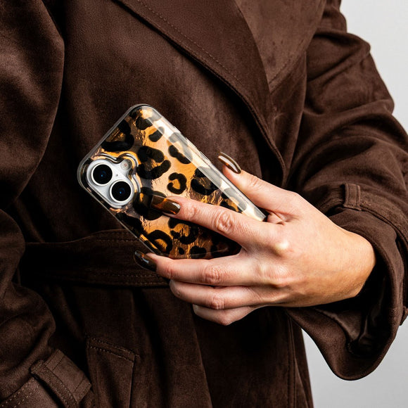 iPhone 16 Fleksibelt Plastik Cover - Panther
