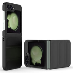 EIDERWOOD Samsung Galaxy Z Flip7 FE / Flip6 Fleksibelt Plastik Cover - Sort