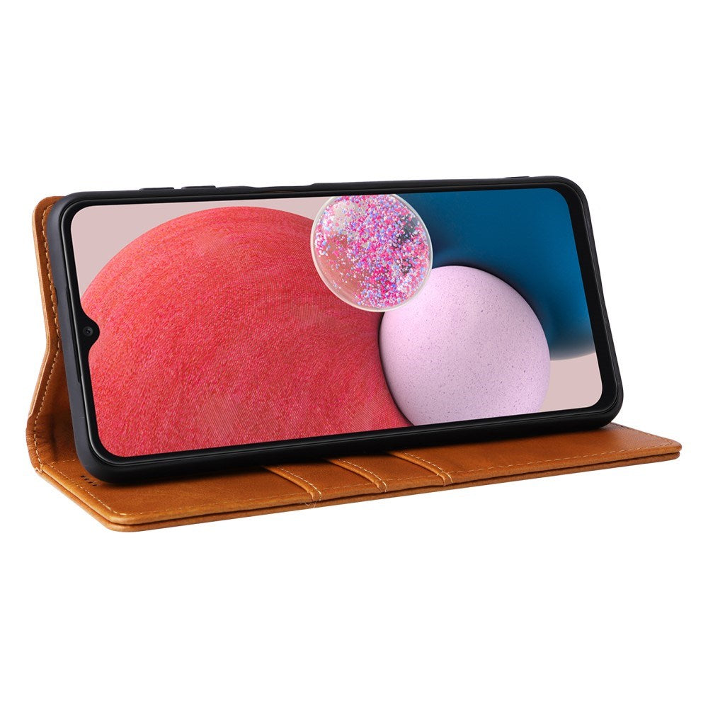 EIDERWOOD Samsung Galaxy A13 (4G/5G) / A04s / M13 Kunstlæder Flip Cover m. Kortholder & Ståfunktion - Brun