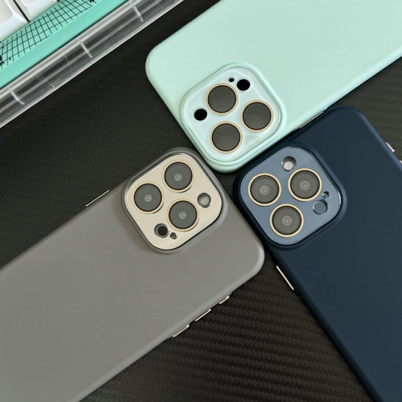 EIDERWOOD iPhone 14 Pro Silikone Cover m. Indbygget Kamerabeskyttelse - Sort