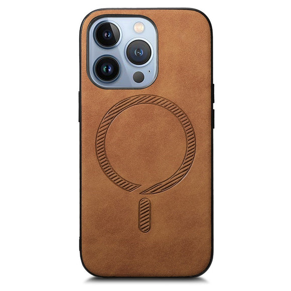 iPhone 16 Pro Max Læderbelagt Plastik Cover - MagSafe Kompatibel - Brun