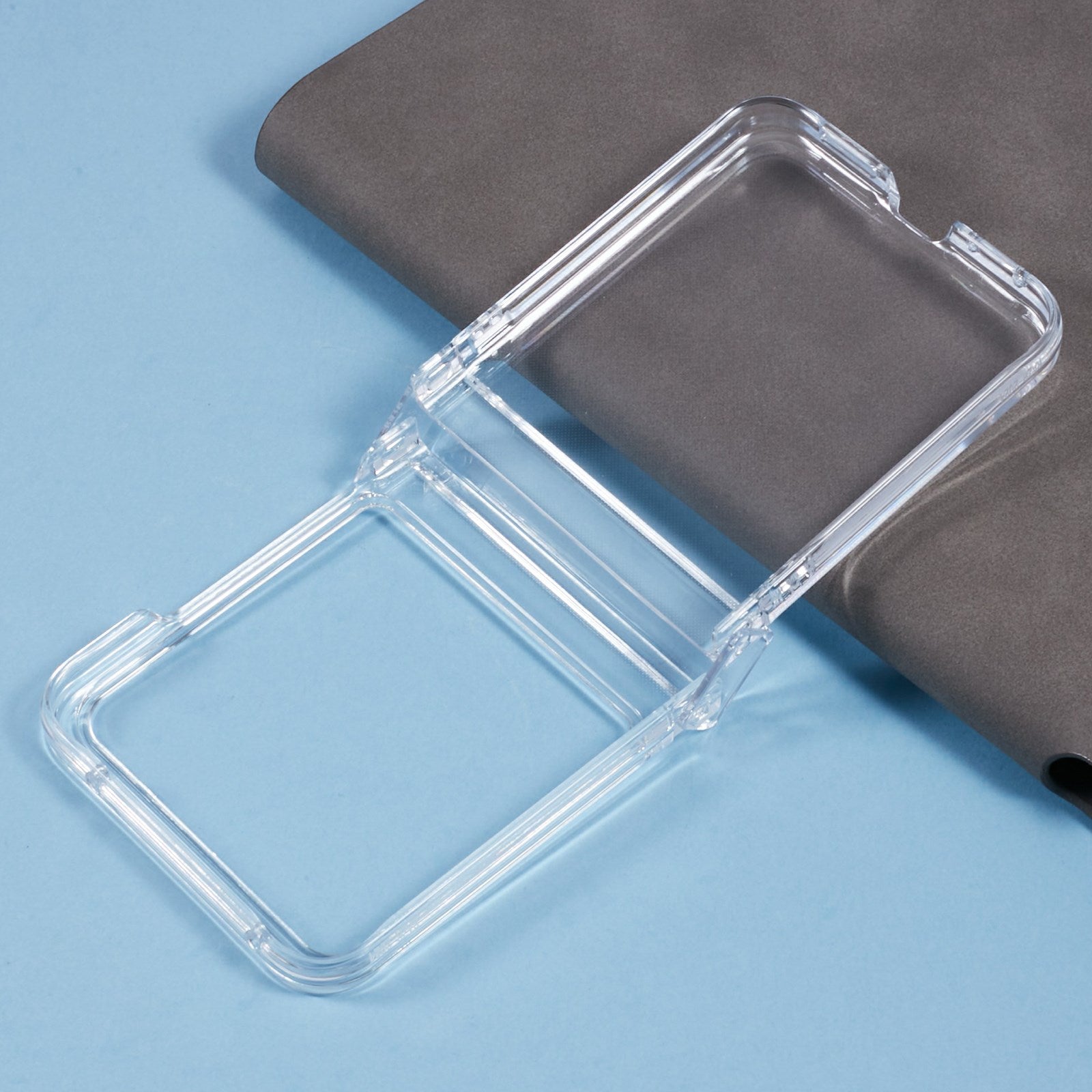 EIDERWOOD Motorola Razr 70 / Razr 60 / Razr 50 5G Crystal Clear Shockproof Fleksibel Plastik Cover - Gennemsigtig