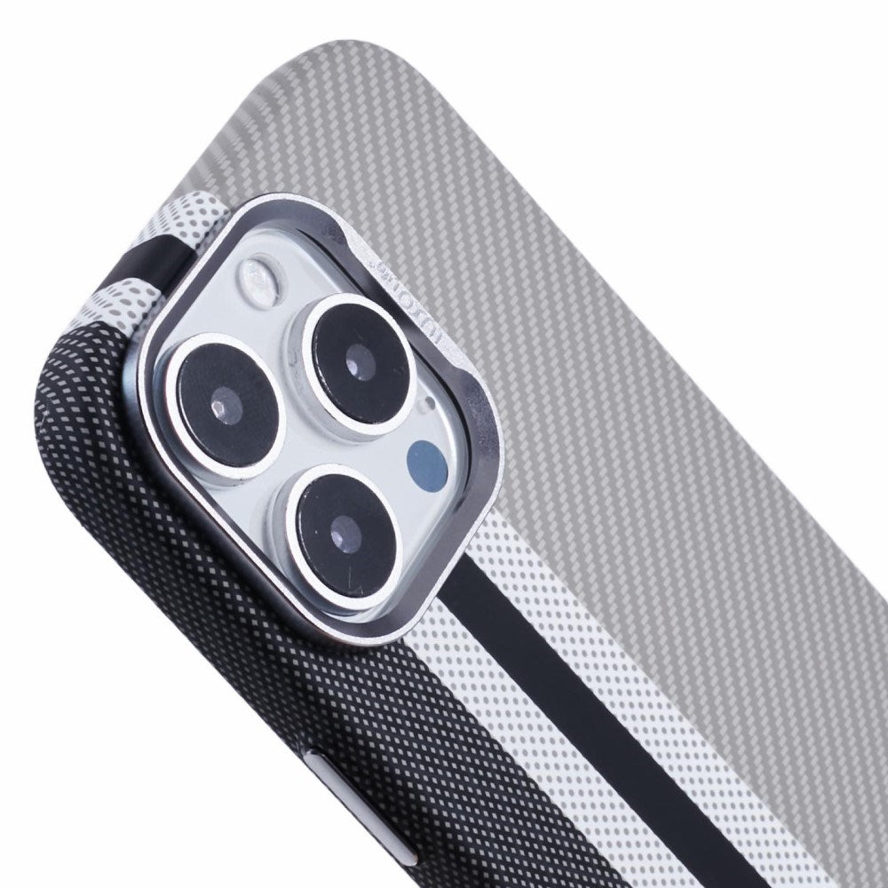 EIDERWOOD Mønstret Carbon Cover - iPhone 16 Pro - MagSafe Kompatibel - Grey Stripes