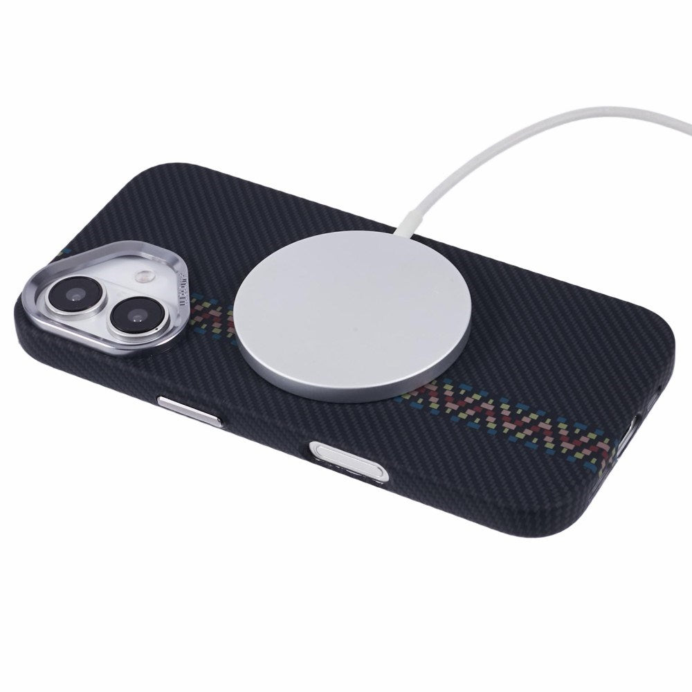 EIDERWOOD Mønstret Carbon Cover - iPhone 16 - MagSafe Kompatibel - Dark ZigZag Pattern