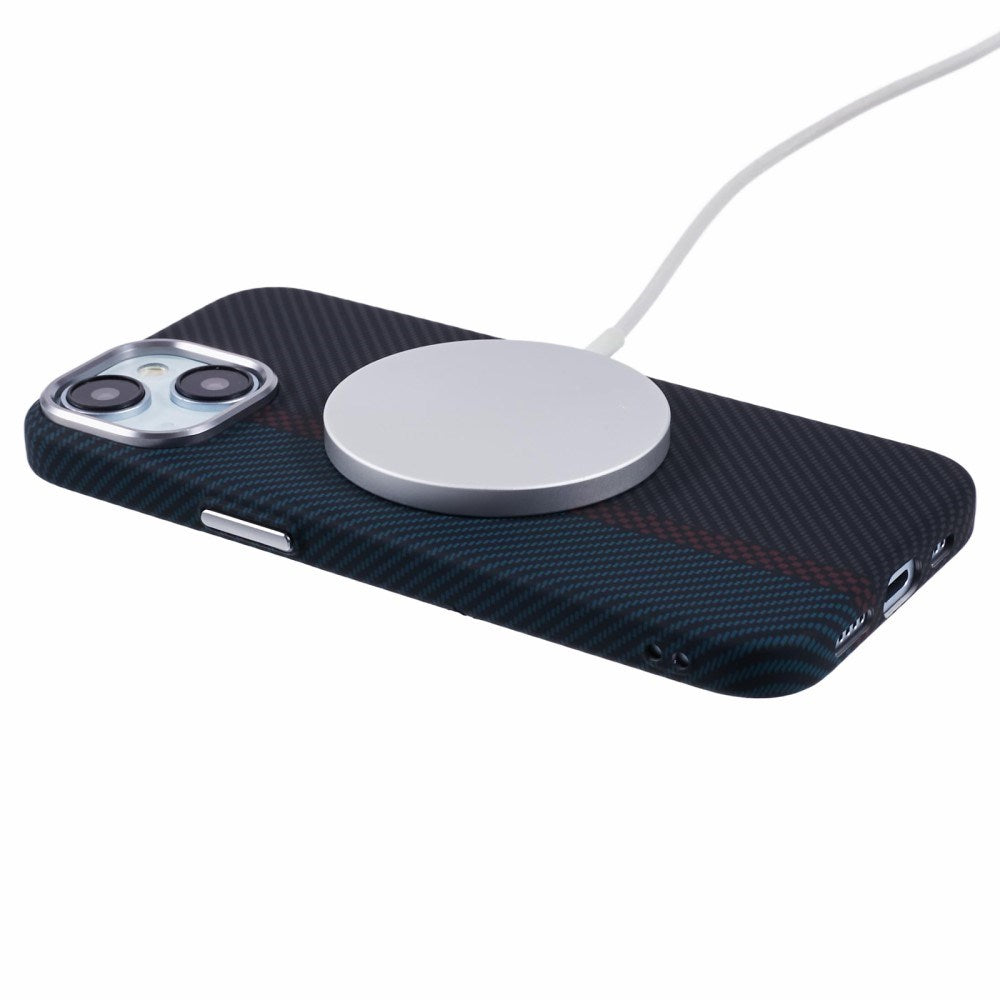EIDERWOOD Mønstret Carbon Cover - iPhone 14 - MagSafe Kompatibel - Dark Colored Pattern