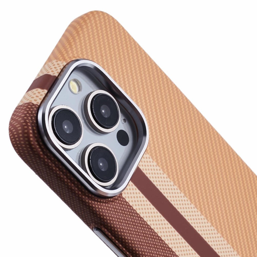 EIDERWOOD Mønstret Carbon Cover - iPhone 14 Pro - MagSafe Kompatibel - Light Stripes
