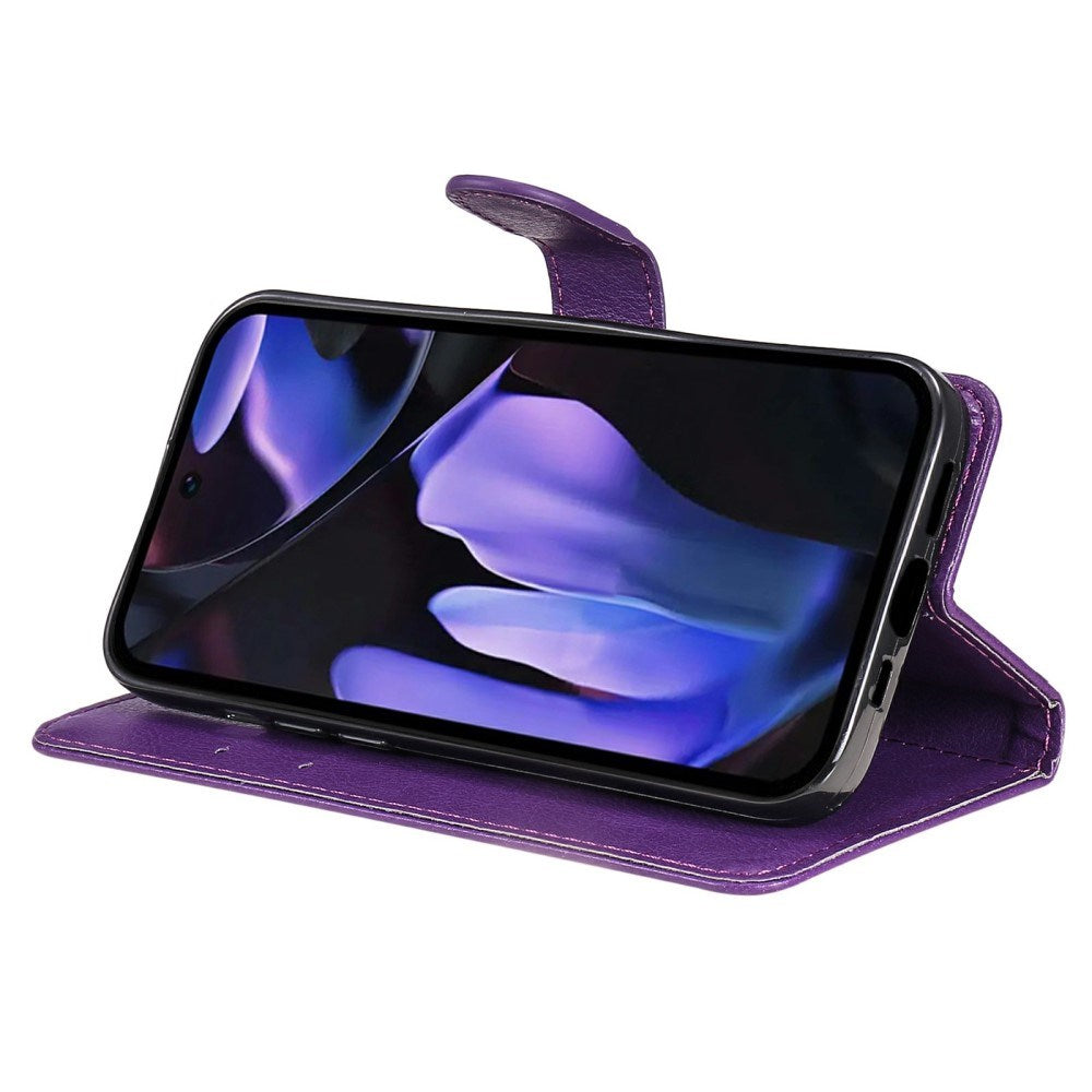EIDERWOOD Google Pixel 9a Kunstlæder Flip Cover m. Kortholder & Strop - Lilla