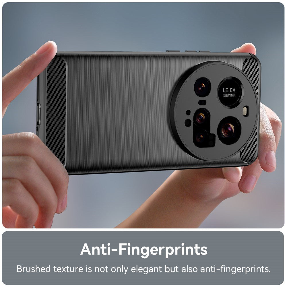 EIDERWOOD Xiaomi 15 Ultra Brushed Carbon Fiber Fleksibelt Plastik Cover - Sort