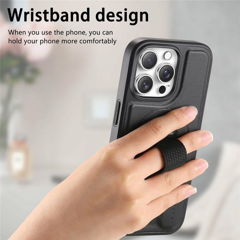 iPhone 16 Pro Hårdt Plastik Cover m. Kunstlæder Bagside & Fingerrem - MagSafe Kompatibel - Sort