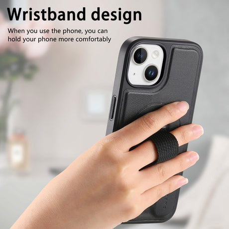 iPhone 14 / 13 Hårdt Plastik Cover m. Kunstlæder Bagside & Fingerrem - MagSafe Kompatibel - Sort