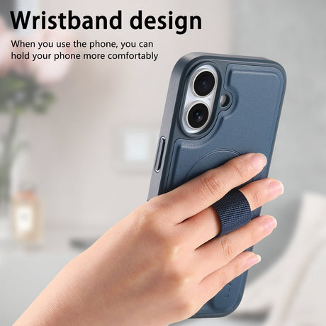 iPhone 16 Hårdt Plastik Cover m. Kunstlæder Bagside & Fingerrem - MagSafe Kompatibel - Blå