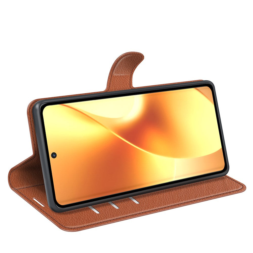 Realme 15 EIDERWOOD Kunstlæder Flipcover m. Kortholder & Ståfunktion - Brun