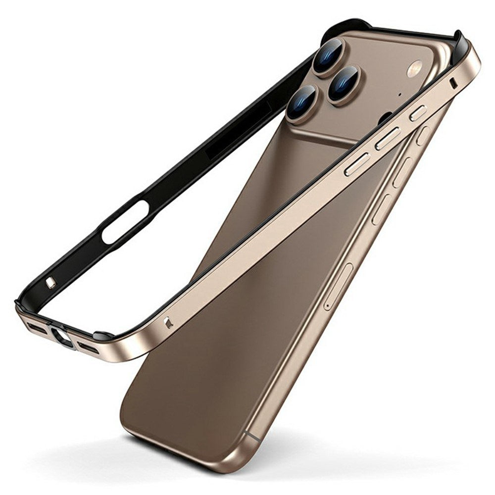 iPhone 17 Pro Max EIDERWOOD Metal Bumper Cover m. Forstærkede Silikone Hjørner - Guld