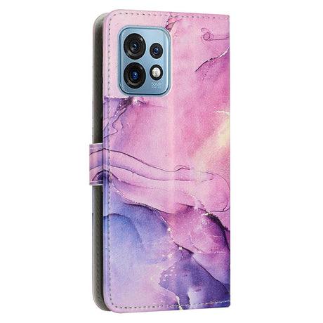 Motorola Edge 40 Pro Blødt Læder Cover m. Pung & Strop - Marmor - Lilla / Lyserød