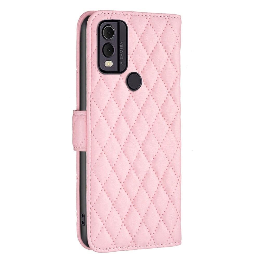 Nokia C22 Blødt Læder Cover m. Kortholdere og Ståfunktion - Lyserød