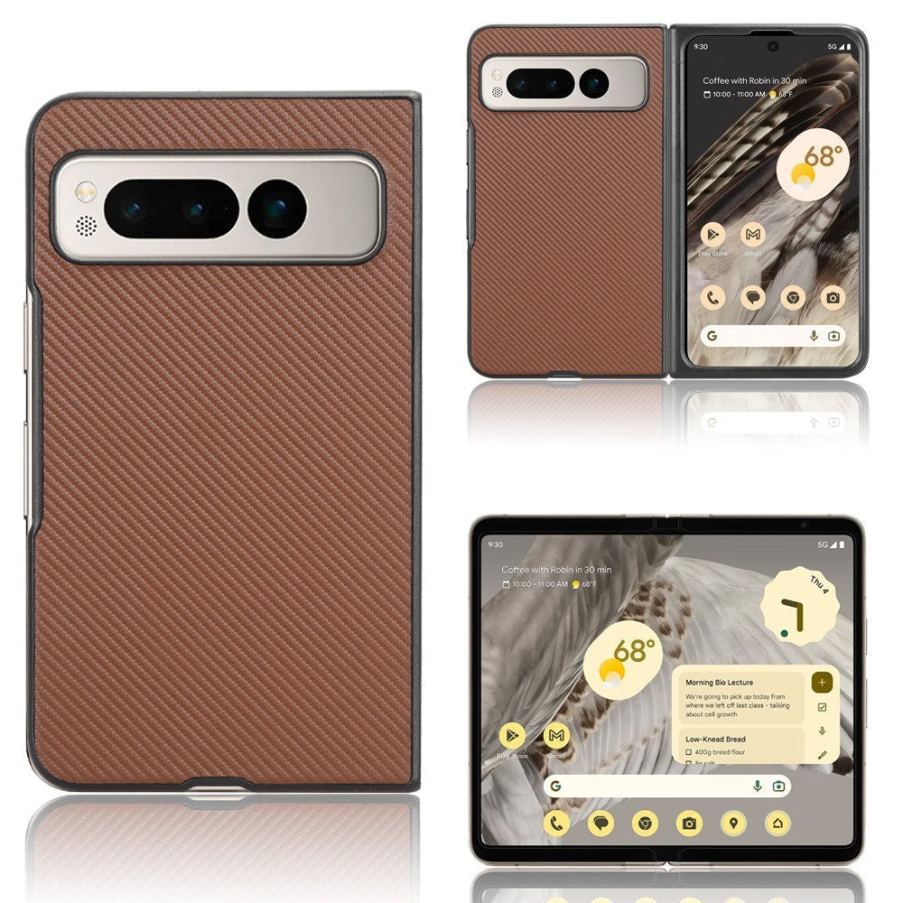 Google Pixel Fold Carbon Fiber Læderbetrukket Cover - Brun