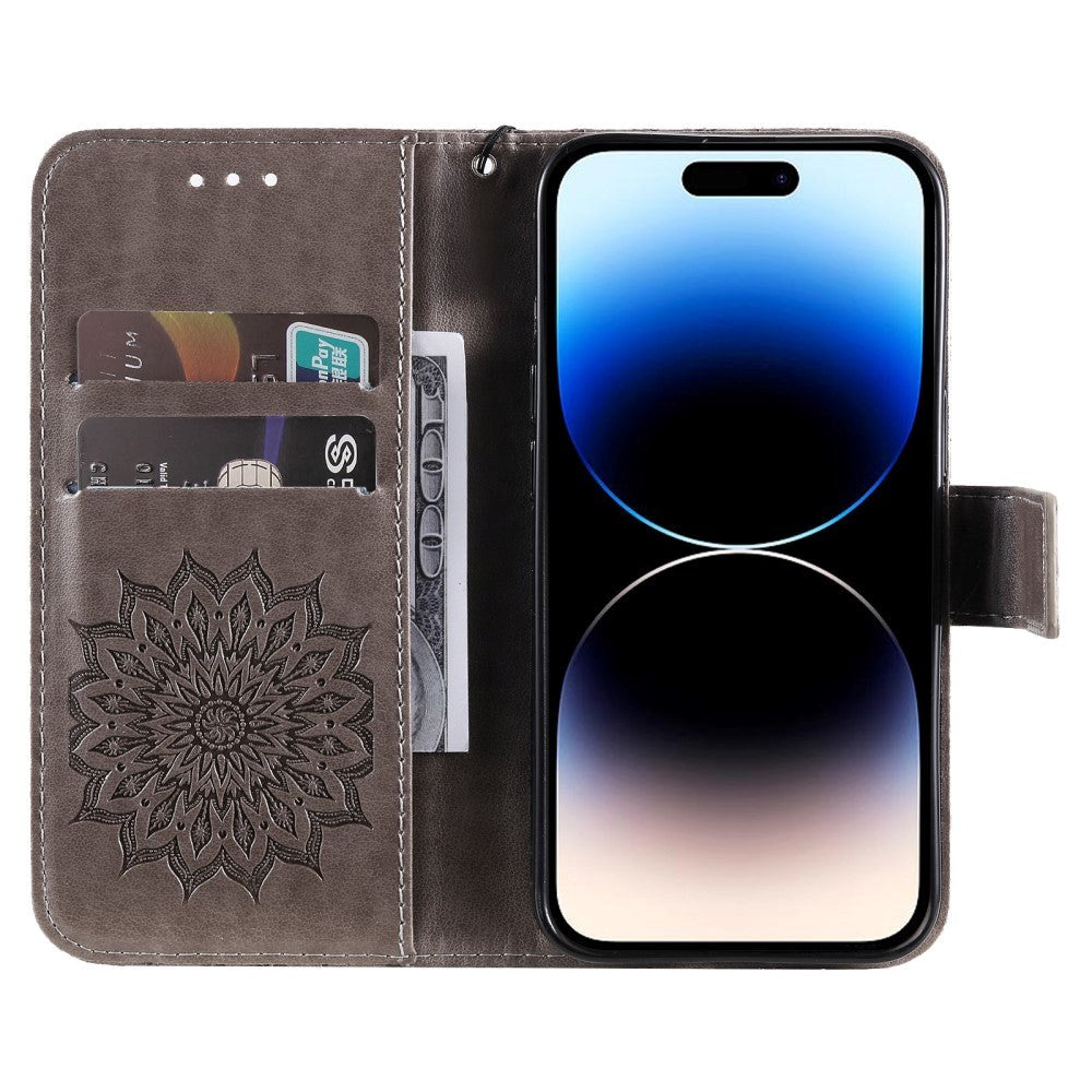 iPhone 15 Pro Læder Cover m. Pung og Strop - Mandala Blomst - Brun