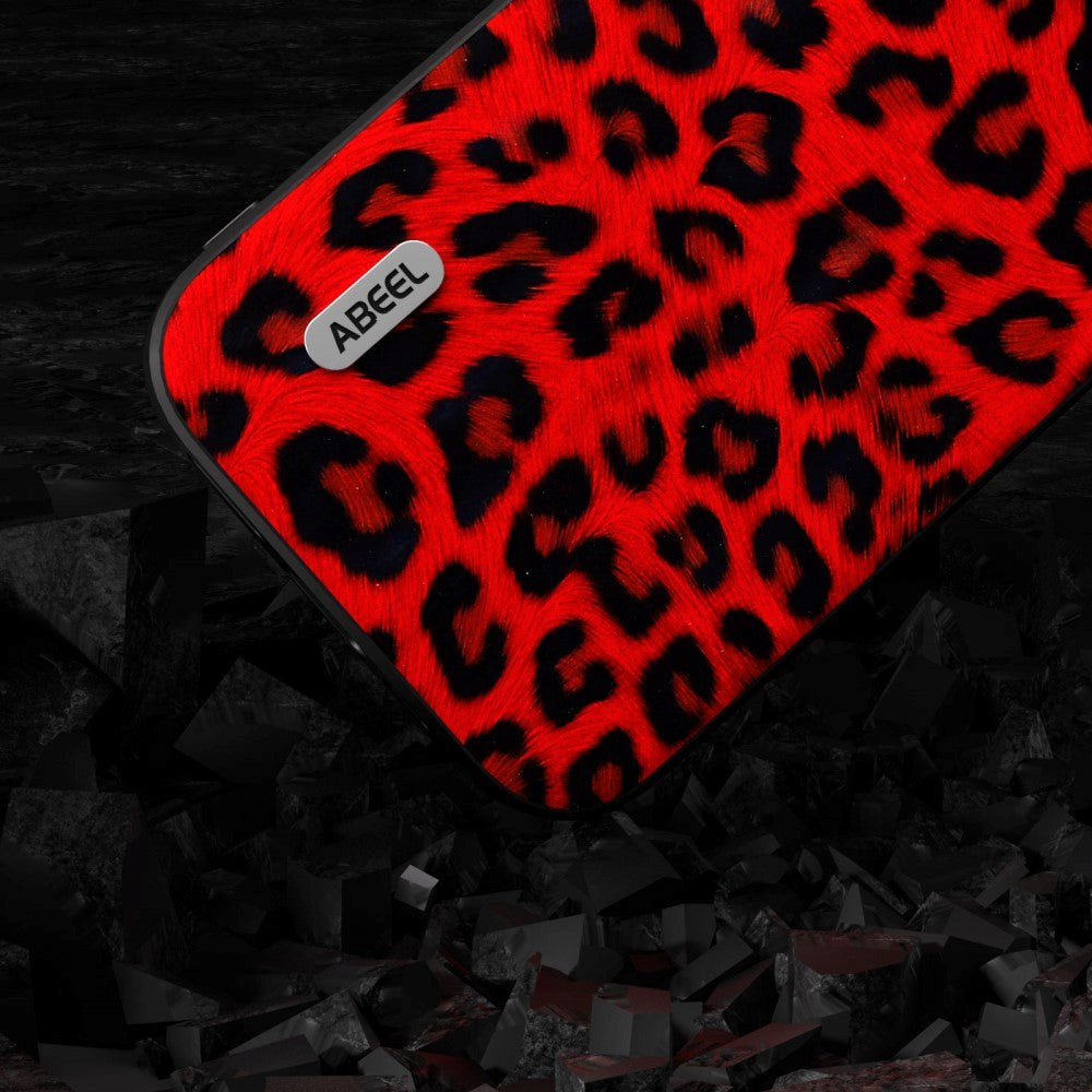 iPhone 15 Pro Max Fleksibelt Bagside Cover - Leopard Mønster - Rød