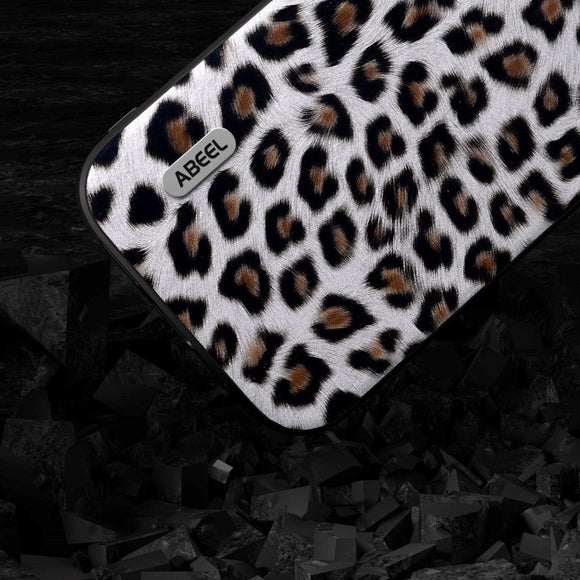 iPhone 15 Pro Max Fleksibelt Bagside Cover - Leopard Mønster - Sølv