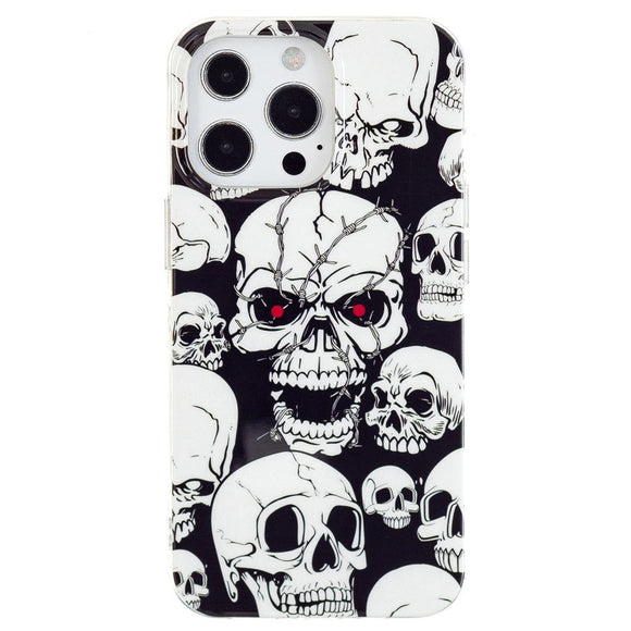 iPhone 15 Pro Selvlysende Fleksibelt Plastik Cover m. Print - Dødningehoveder