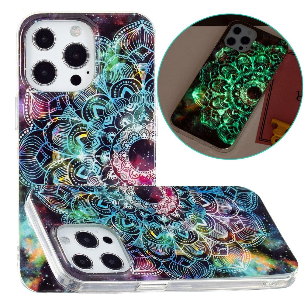iPhone 15 Pro Selvlysende Fleksibelt Plastik Cover m. Print - Mandala