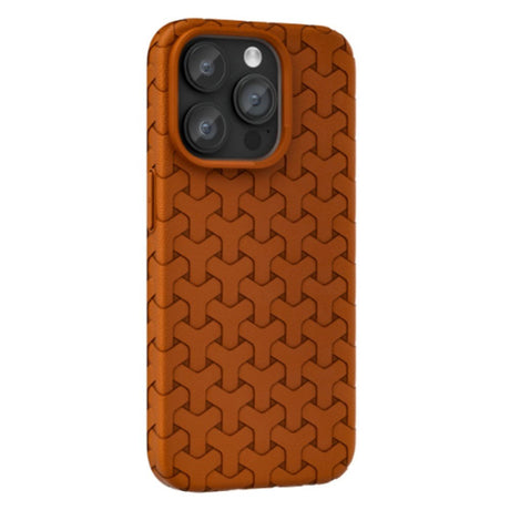 iPhone 15 Fleksibelt Plastik Cover - Flettet Tekstur - Brun