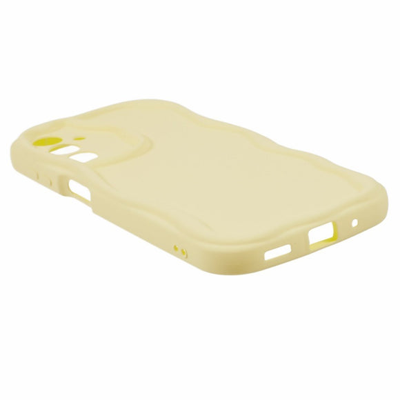 EIDERWOOD Samsung Galaxy S23 FE Fleksibelt Plastik Cover m. Bølget Kanter - Gul