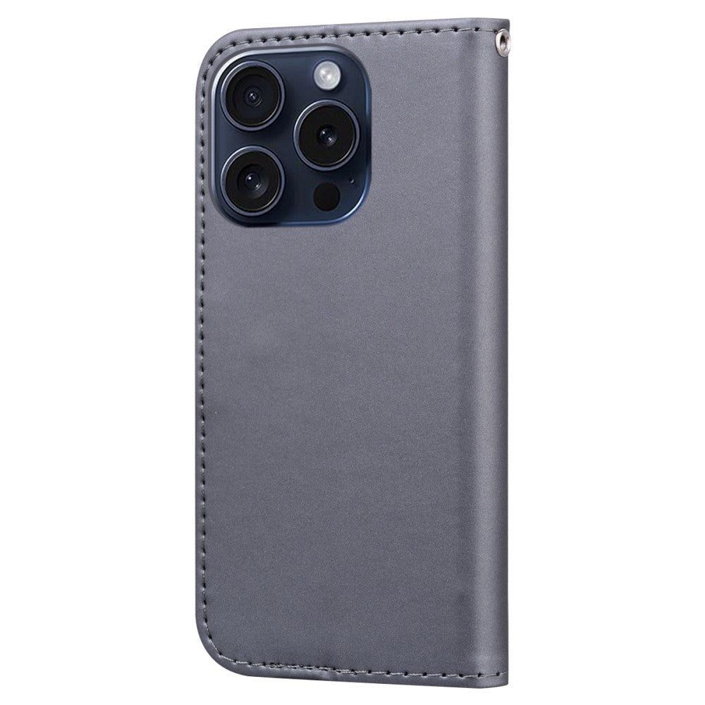 iPhone 15 Pro Flip Cover m. Kortholder / Ståfunktion / Strop - Grå (Hund)