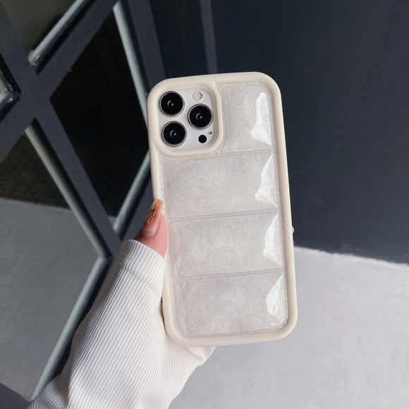 iPhone 15 Pro Fleksibelt Plastik Cover m. Dunjakke Tekstur - Hvid