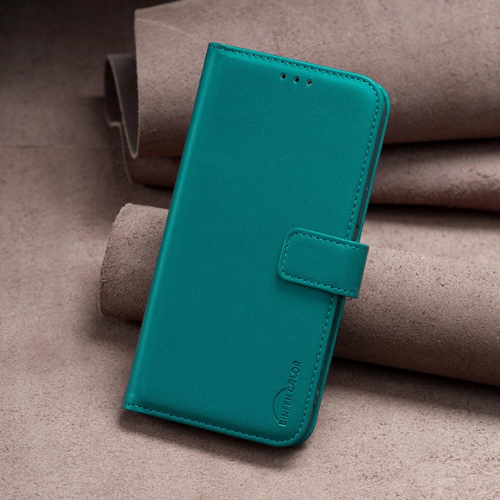 Motorola Moto G24 Kunstlæder Flip Cover m. Kortholder & Ståfunktion - Grøn