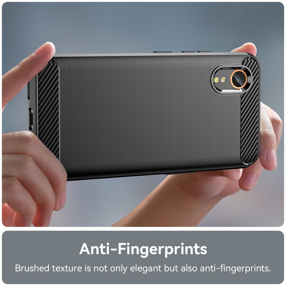 EIDERWOOD Samsung Galaxy Xcover 7 Brushed Carbon Fiber Fleksibelt Plastik Cover - Sort